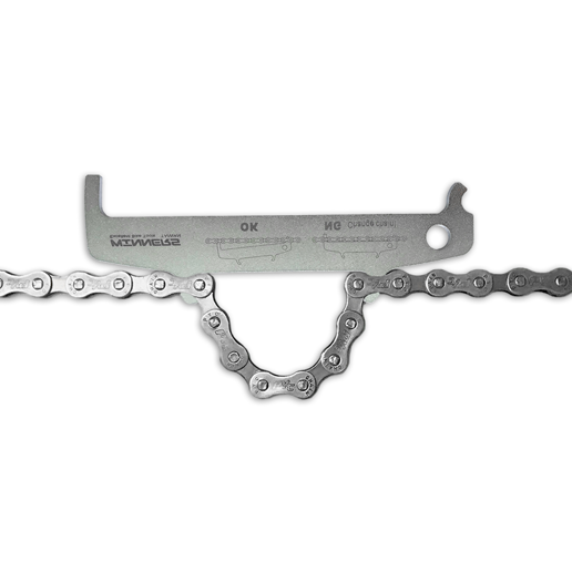 440399.01 P.Y.C. Chain checker